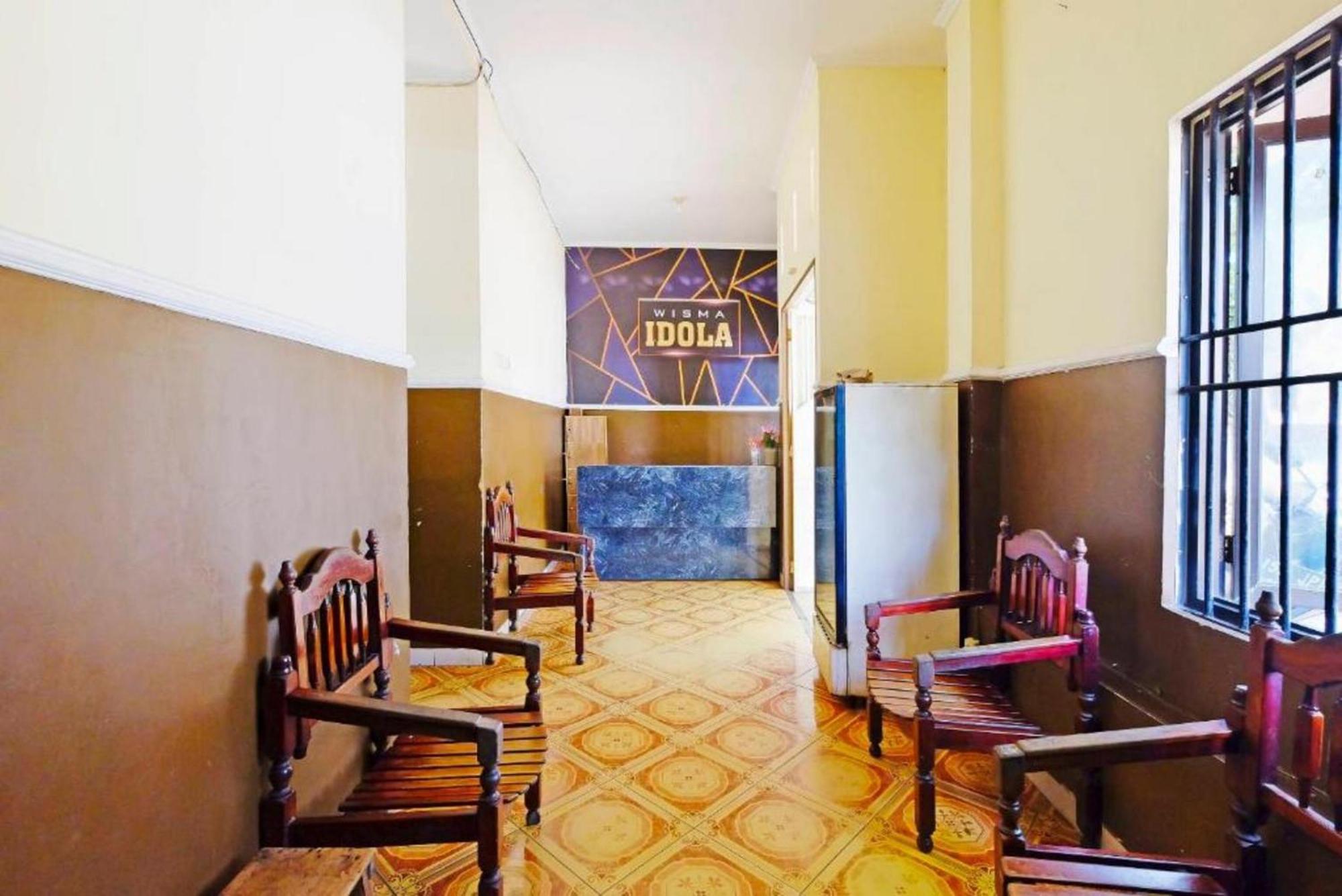 Wisma Idola Palopo Exterior foto