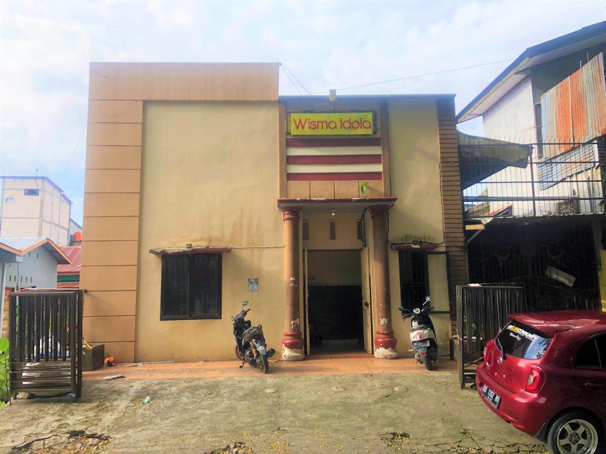 Wisma Idola Palopo Exterior foto