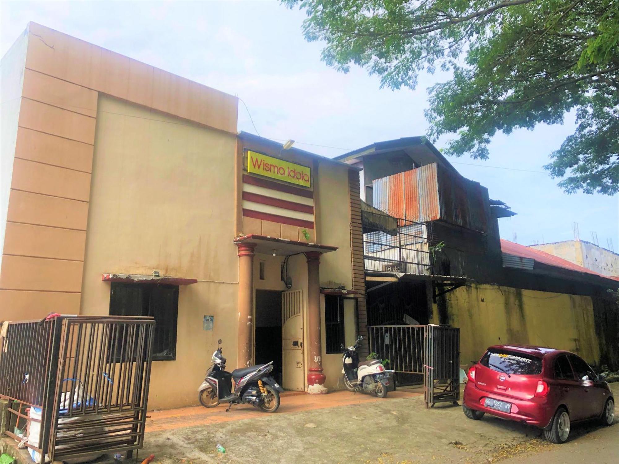 Wisma Idola Palopo Exterior foto